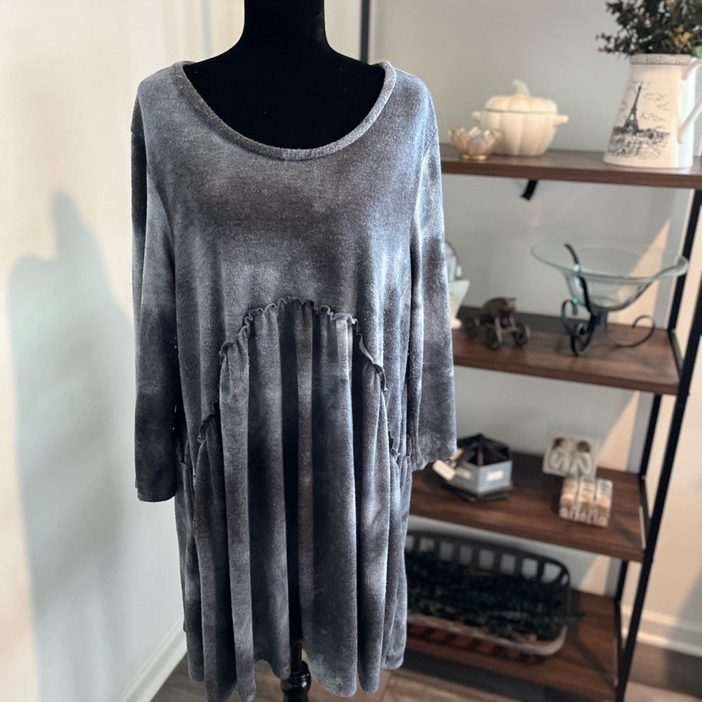 Fashion Ten babydoll dress! Size 3x - blue/gray tie dye - worn a couple times!